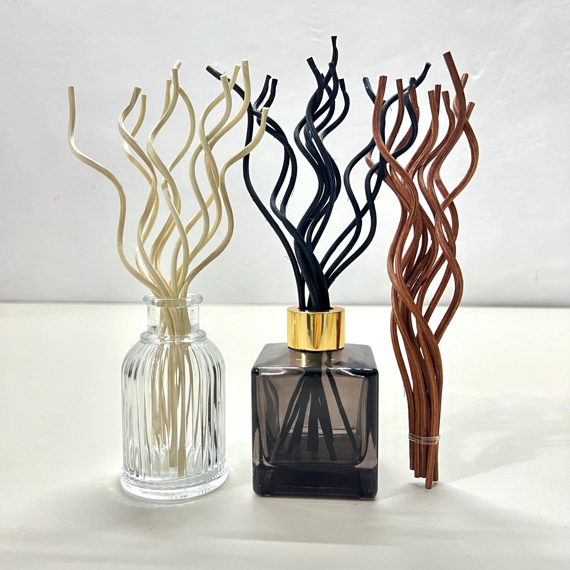 20 unidades de varetas difusor - Home Fragrance Oud avaliação e preço